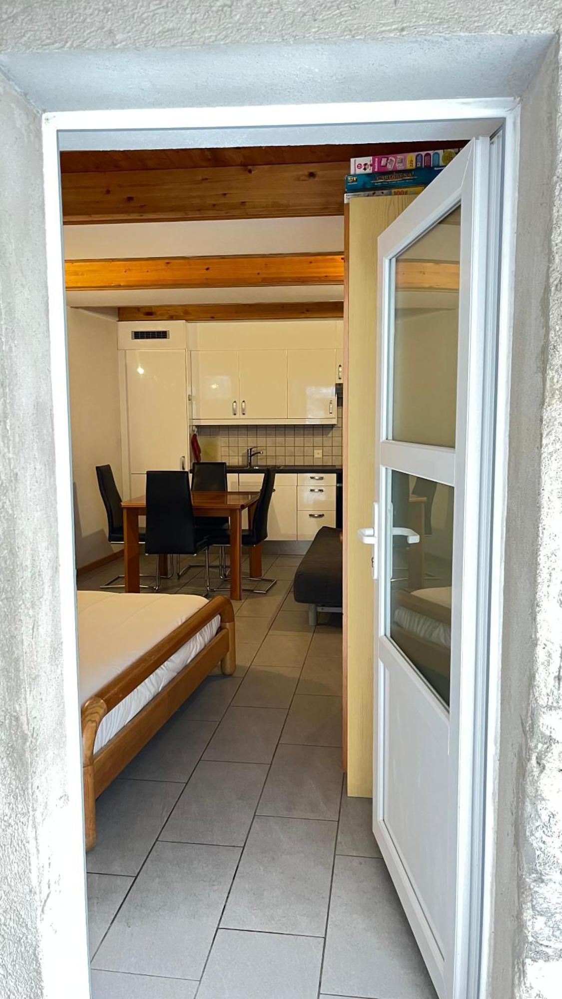Quiet Flat In Nature In Lugano Buitenkant foto
